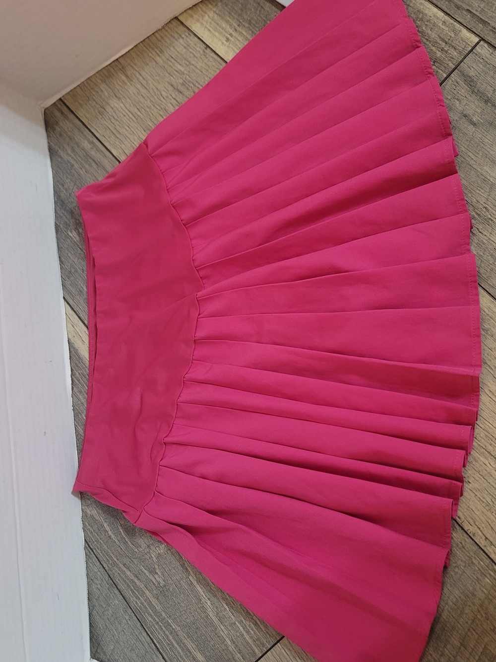 Forever 21 Women's  Hot Pink Pleated Skater Skirt Tennis Skort School Girl Sz M